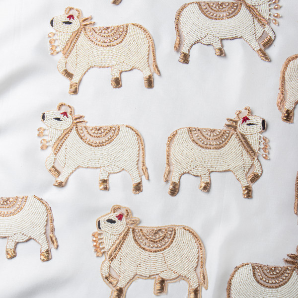 Handcrafted White Beads & Zardozi Cow Motif – Traditional Embroidery Art Applique for Sarees, Lehengas, Blouses, Dupattas & Designer Couture (11.2 × 13.5 cm)(SET OF PAIR)