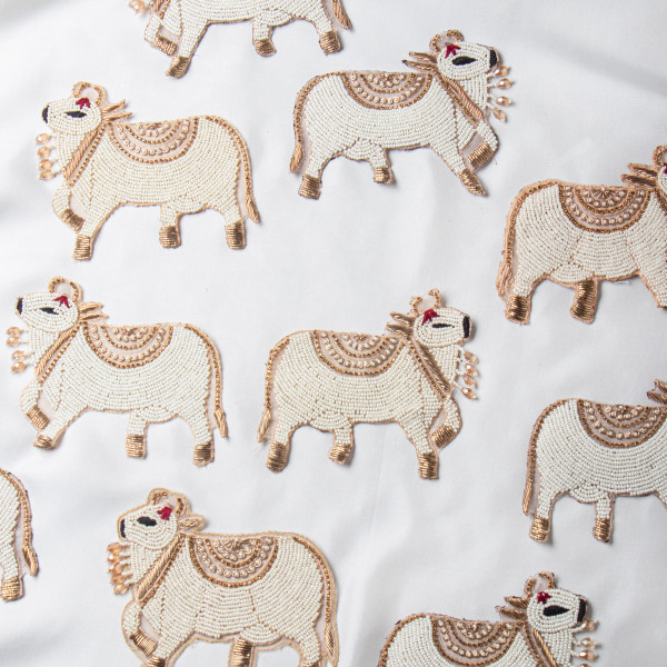 Handcrafted White Beads & Zardozi Cow Motif – Traditional Embroidery Art Applique for Sarees, Lehengas, Blouses, Dupattas & Designer Couture (11.2 × 13.5 cm)(SET OF PAIR)