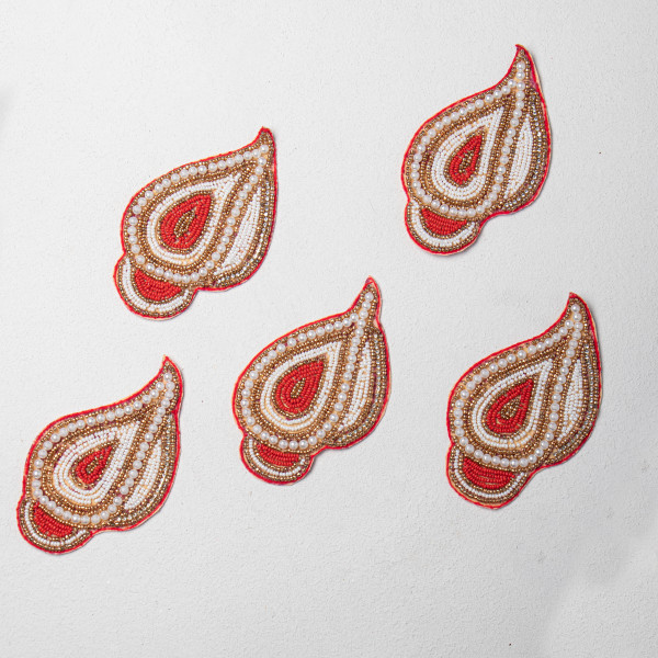 Handmade Paisley Beads Work Applique Patch | Pearl & Golden Bead Embroidery | Designer Patch for Sarees, Blouses, Lehengas & Craft Projects | Size: 13.6 × 8.5 cm(set of 6)