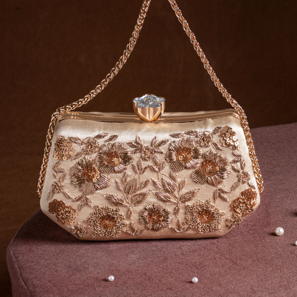 Stylish Batwa Bags & Clutches for Weddings and Other Occasions