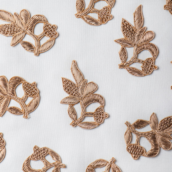 Premium Zardozi Handcrafted Leaf Motif Patch – 7.7 cm x 5.1 cm – Golden Embroidery Applique for Blouses, Lehengas & Couture Designs (SET OF 10)