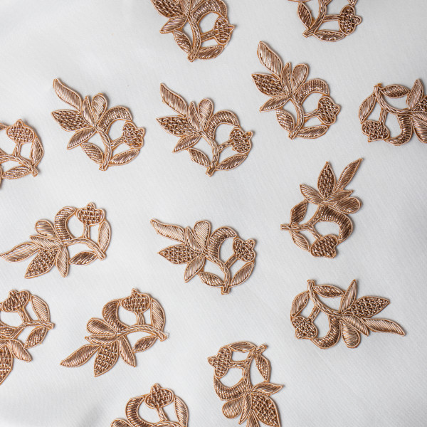 Premium Zardozi Handcrafted Leaf Motif Patch – 7.7 cm x 5.1 cm – Golden Embroidery Applique for Blouses, Lehengas & Couture Designs (SET OF 10)