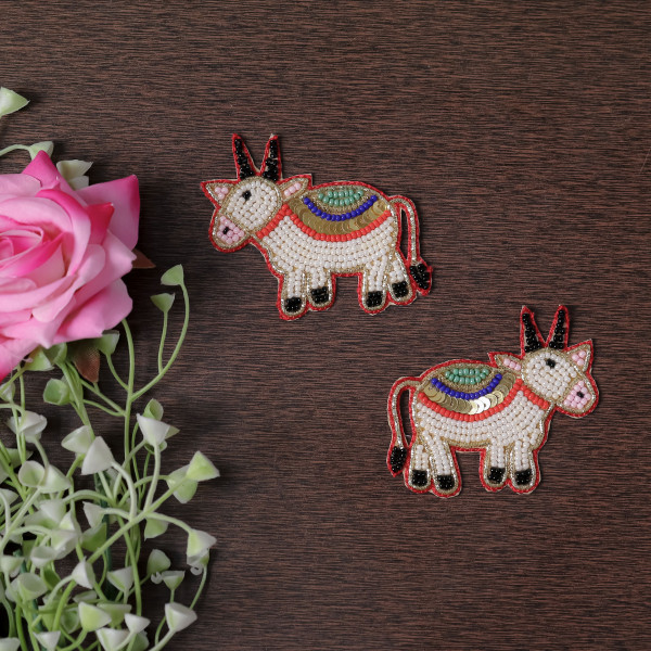 Pair Of Festive Beaded Cow Patch – DIY Craft Applique