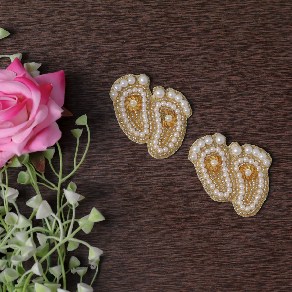 Pair Of Elegant Pearl & Beaded Foot Applique Patches