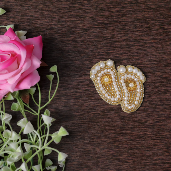 Pair Of Elegant Pearl & Beaded Foot Applique Patches