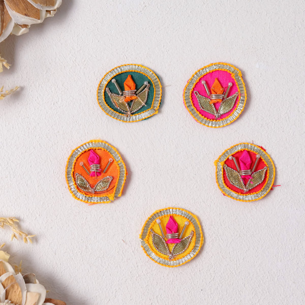 Pack Of 25Pcs Traditional  Gota Bud Patti Embroidery Applique Motif Patches
