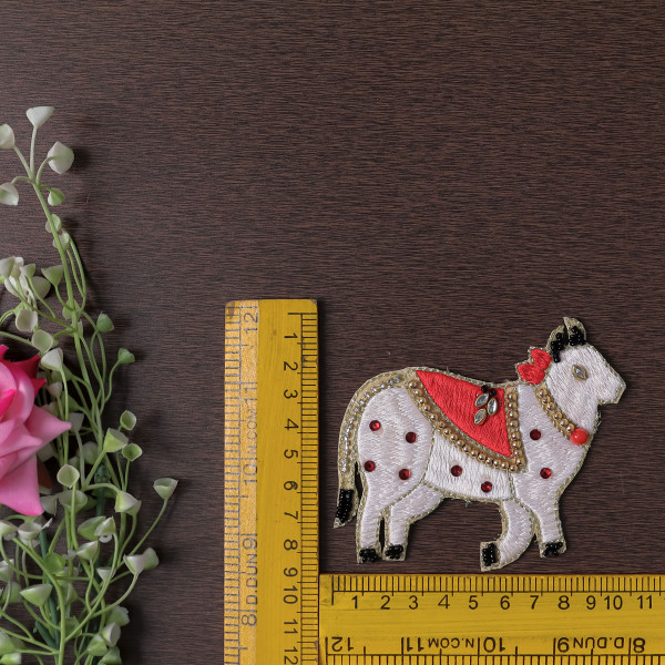 Pair Of Traditional Pichwai-Inspired Embroidered Cow Patch (Set of 2)