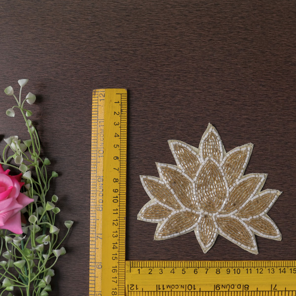 pair of Handmade Glass Beads Lotus Applique Patch