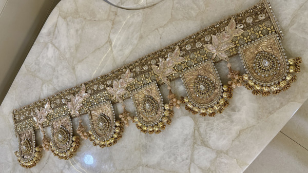 Golden Zardozi Tissue Bandarwal (Toran)