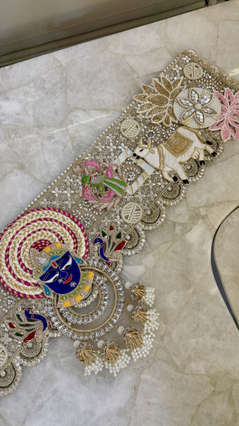 Shrinathji Pichwai Bandarwal with Hand Embroidery | Traditional Toran