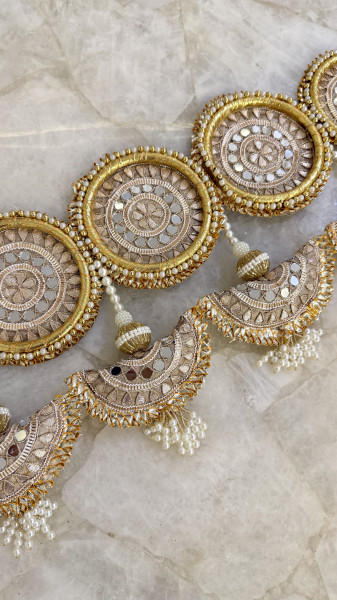 Golden Gota Patti Bandarwal with Mirror Work | Traditional Toran