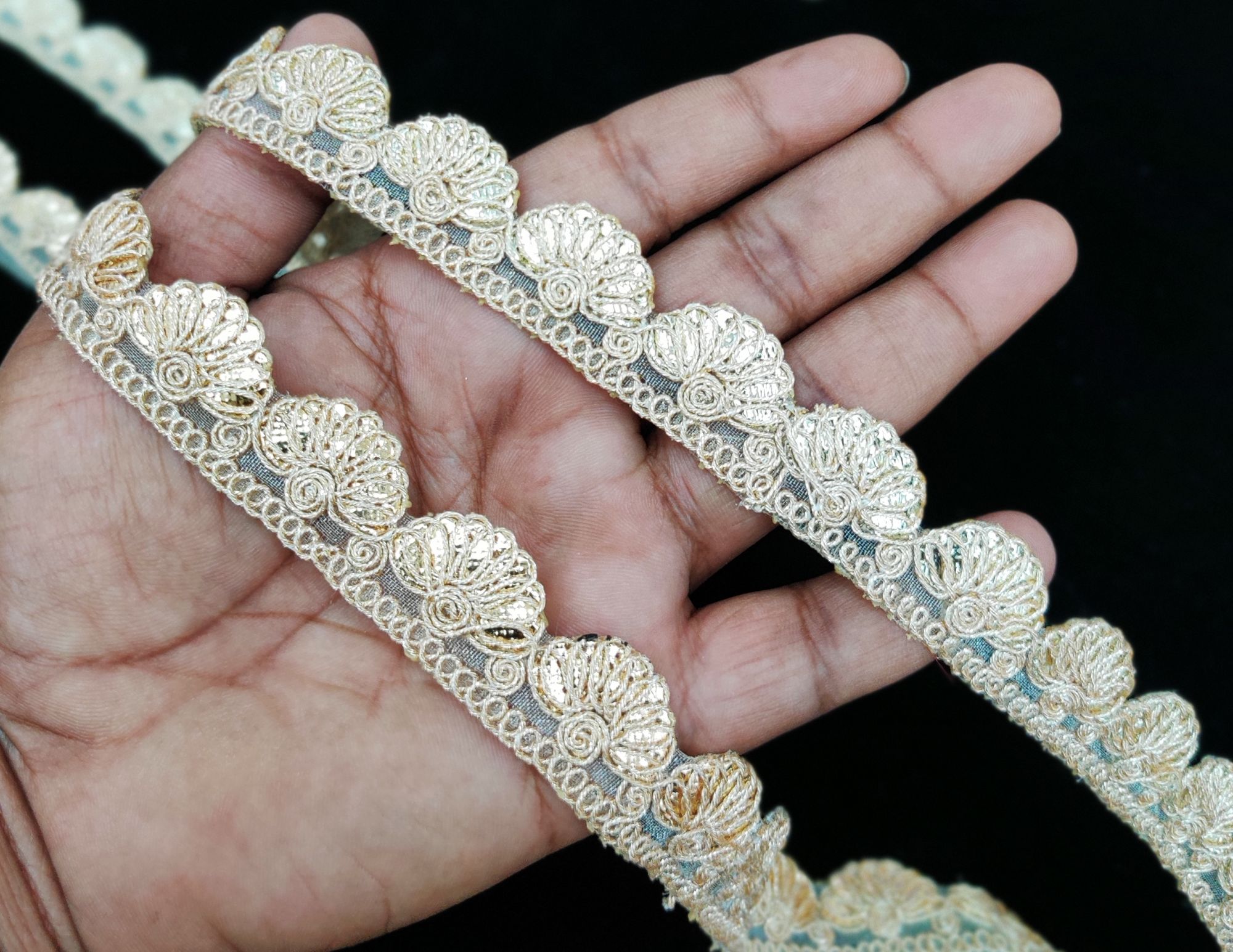 2cm Indan Gota Patti Embroidered Fabric Lace Border India Wedding Sari Border Lace | Dress Embellishment Sewing Ribbon Lace 2cm Indan Gota Patti Embroidered Fabric Lace Border India Wedding Sari Border Lace | Dress Embellishment Sewing Ribbon Lace