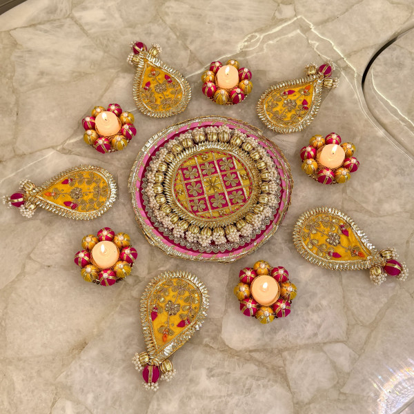 Five-Second Yellow Gota Patti Rangoli – Set of 11