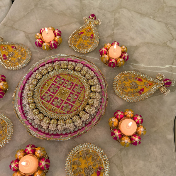 Five-Second Yellow Gota Patti Rangoli – Set of 11