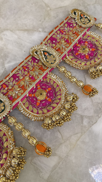 Pink Gota Patti Bandarwal with Paisley Design | Hand-Embroidered Toran