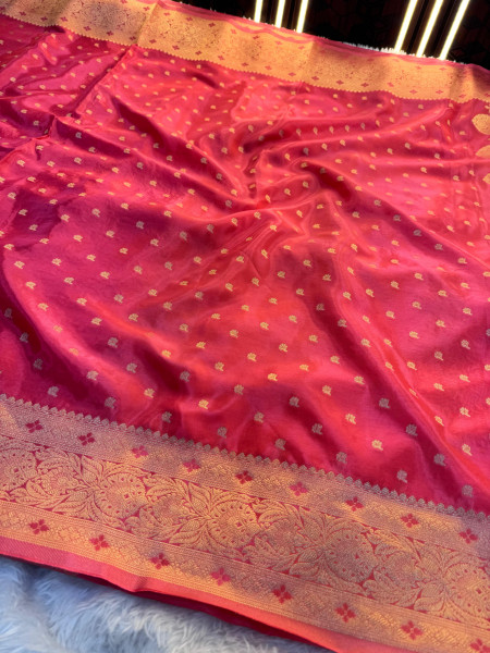 Pure Viscose Crape Silk Saree with Banarasi Zari Richpallu