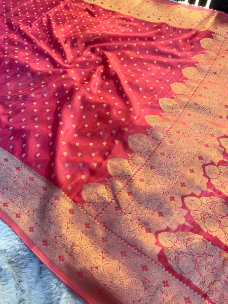 Pure Viscose Crape Silk Saree with Banarasi Zari Richpallu