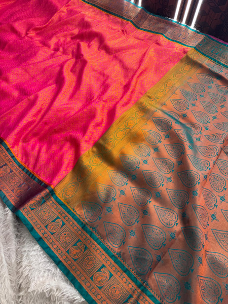 Banarasi Satin Silk Tanchoi Dual Tone Copper Zari Saree