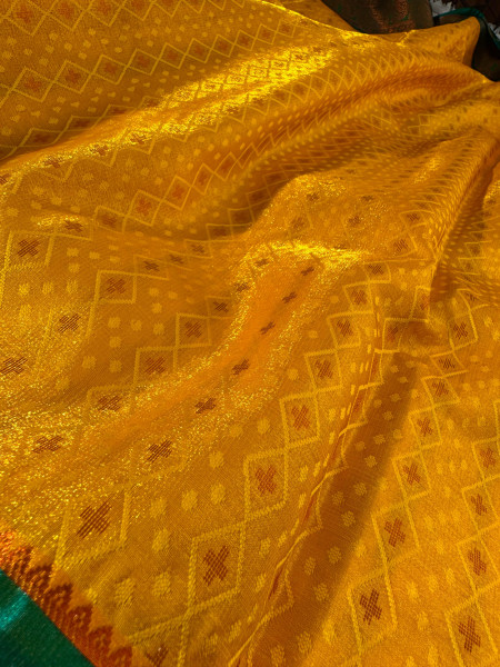 Banarasi Satin Silk Tanchoi Dual Tone Copper Zari Saree