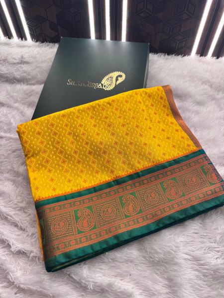 Banarasi Satin Silk Tanchoi Dual Tone Copper Zari Saree
