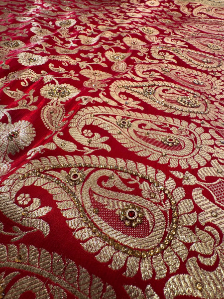 Banarasi Satin Silk Stone Work Saree With Heavy Zari Richpallu