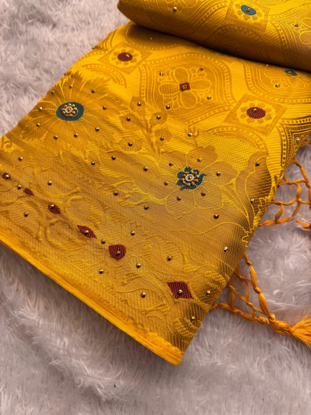 Banarasi Silk Saree With Zari and Meenakari Work
