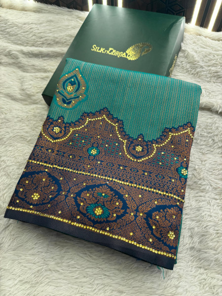Kanjeevaram Silk Saree with Copper Zari woven And Stone Work