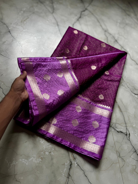 Semi Katan Soft Silk Saree with Allover Zari checks and Booti Design