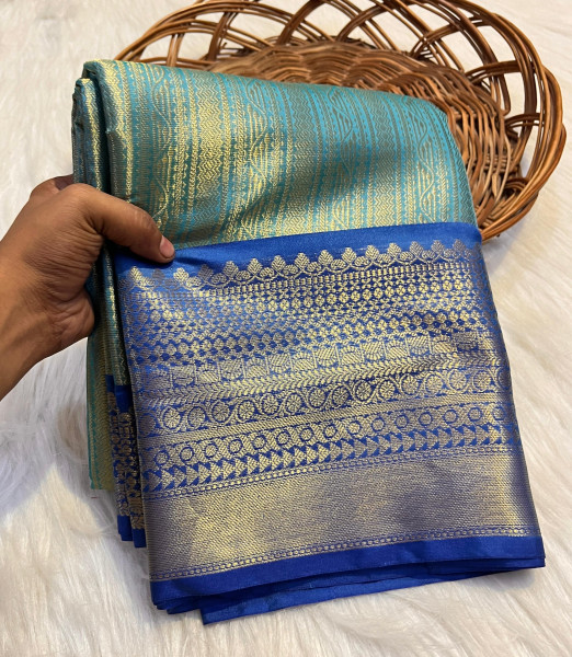 Banarasi Silk Zari Tanchoi Saree With Zari Richpallu