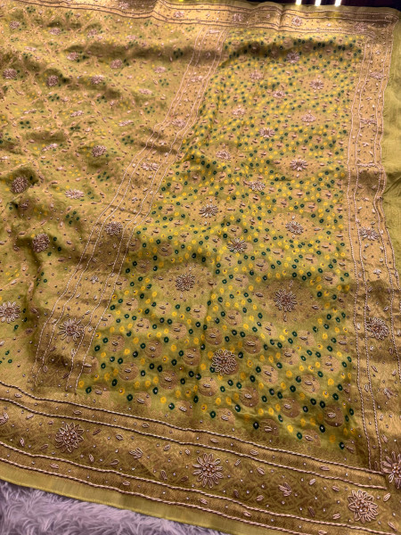 Pure Viscose Silk Banarasi Zardozi Handwork Work Bandhani Saree