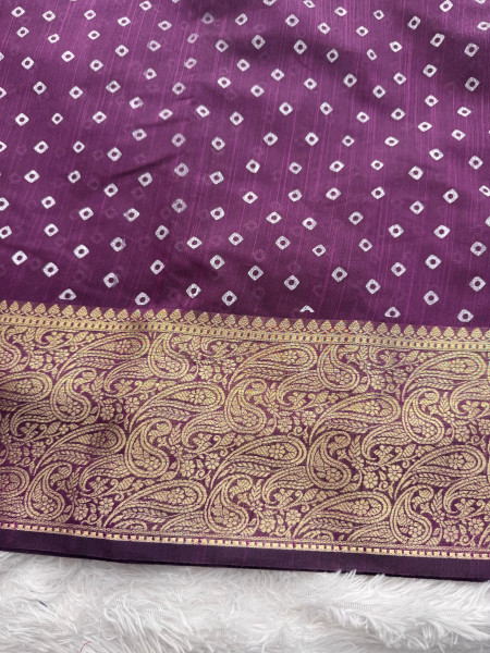 Premium Linen Silk Saree with Copper Zari Border and Bandhani Print
