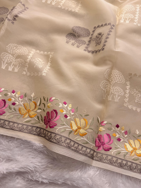 Semi Pure Silk Resham Embroidery Work Saree With Designer Embroidery Pallu