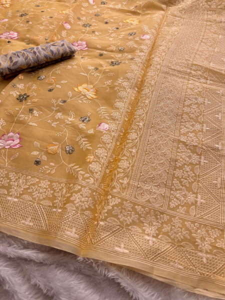 Semi Pure Silk Resham Embroidery Work Saree With Designer Embroidery Pallu