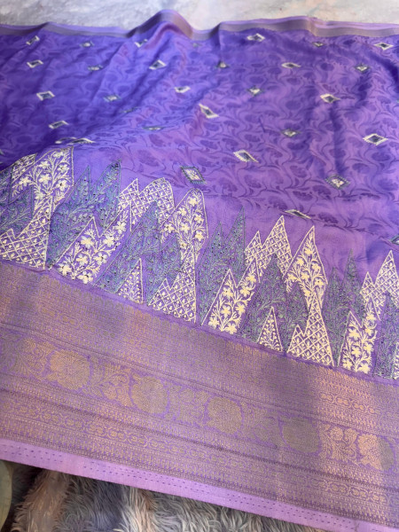Premium Chinnon Silk Saree with Resham Embroidery Work