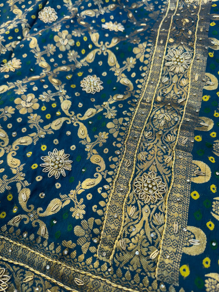 Pure Viscose Silk Banarasi Zardozi Handwork Work Bandhani Saree