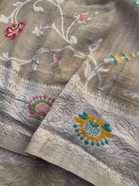 Tussar Georgette Handloom Banarasi Saree - All over Jaal Work with six color meenakari