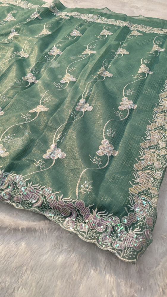 Image of Banarasi Silk Saree With Zari and Meenakari Work