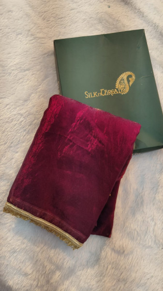 Banarasi Silk Saree With Zari and Meenakari Work