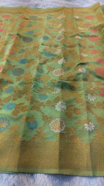 Banarasi Silk Saree With Zari and Meenakari Work