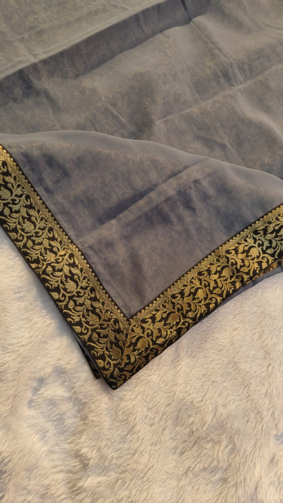 Image of Banarasi Silk Saree With Zari and Meenakari Work