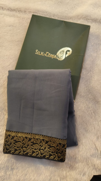 Banarasi Silk Saree With Zari and Meenakari Work