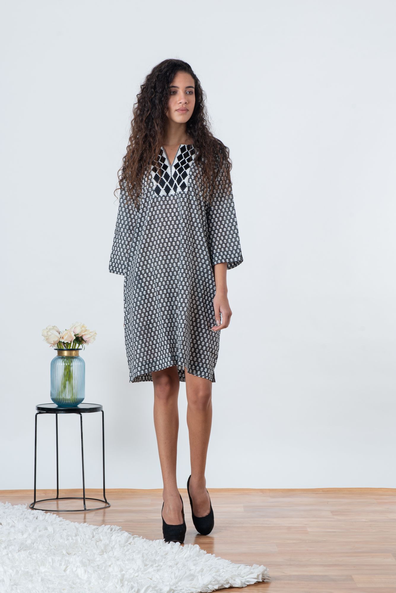 Ivory Dress Black Iris