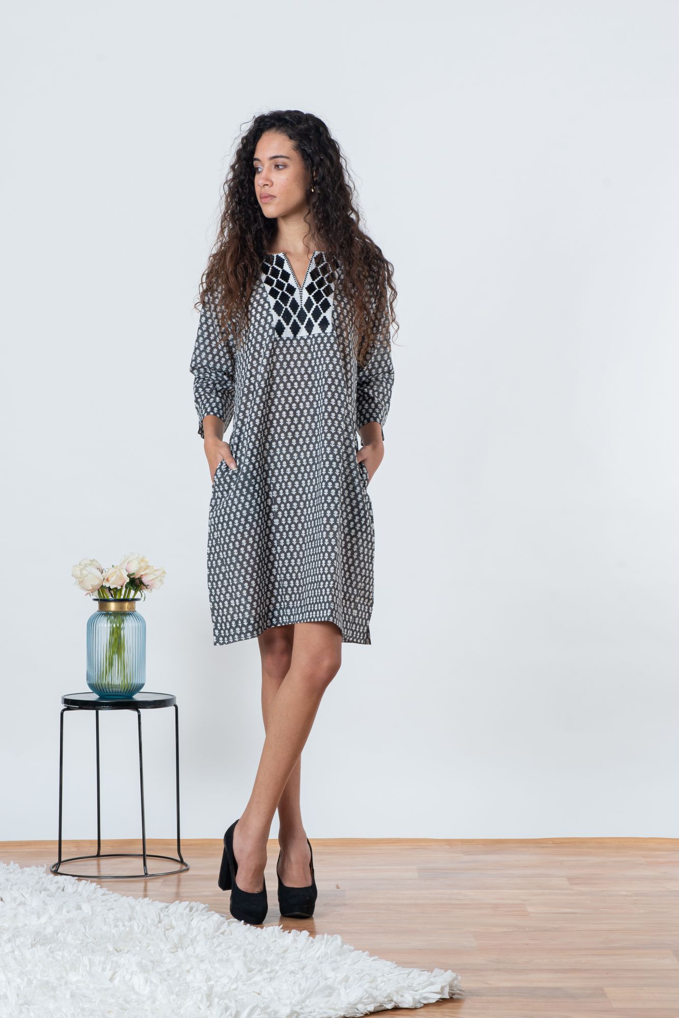 Ivory Dress Black Iris