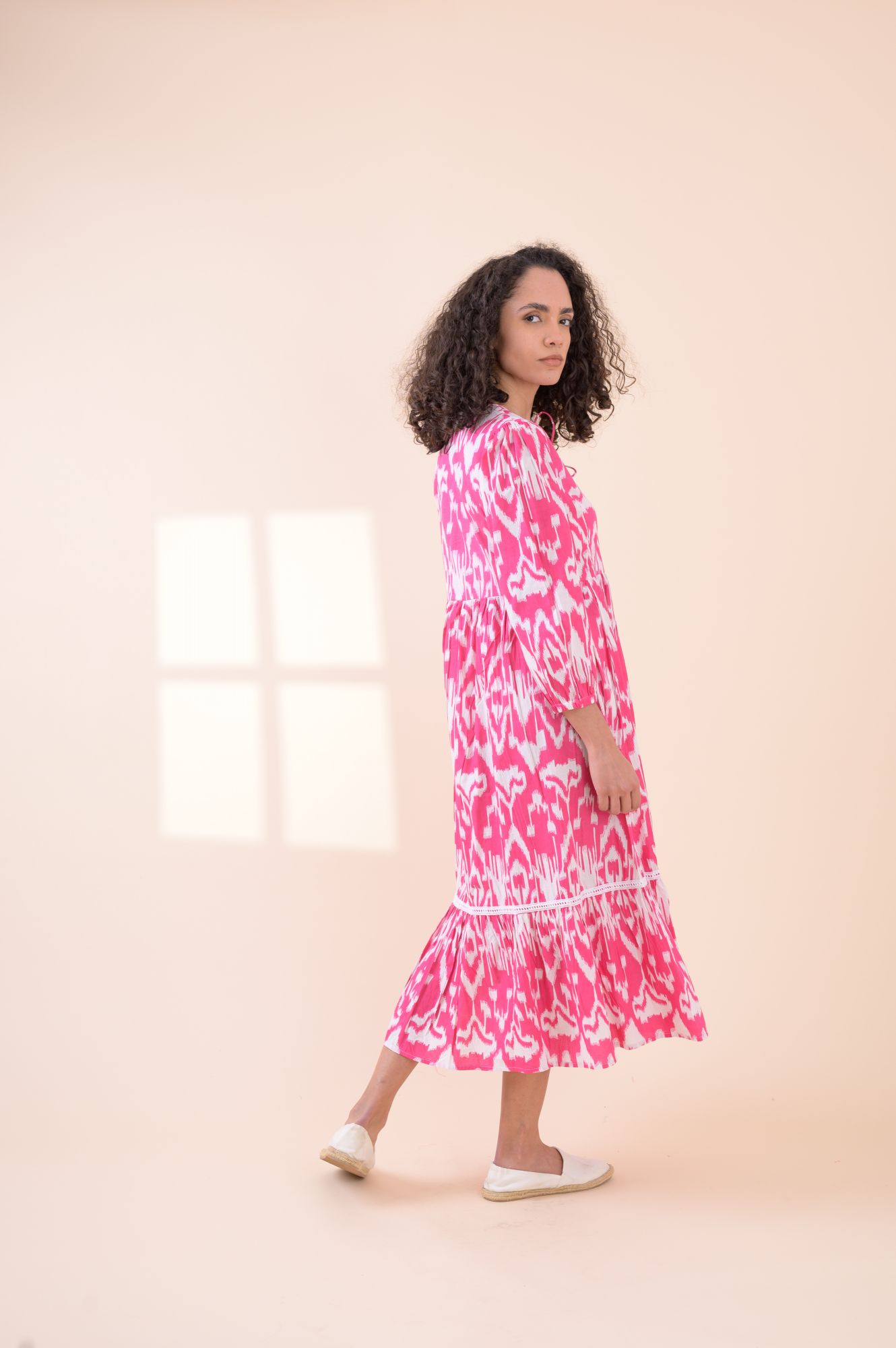 Mahale Dress Tribakat Pink