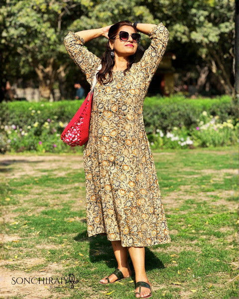 Charvi: Green Handloom Kalamkari Dress