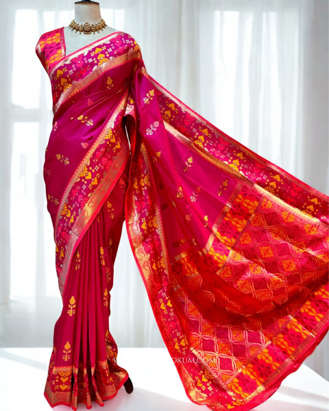 Image of Baani: Fuchsia Ikkat Silk Saree