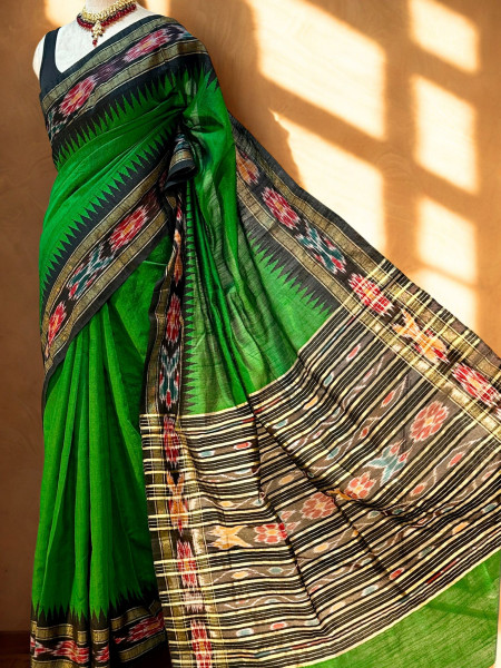 Image of Jhanvi -  Green Color Raw Silk Saree with Sambalpuri Border and Pallu