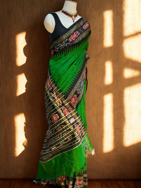 Jhanvi -  Green Color Raw Silk Saree with Sambalpuri Border and Pallu