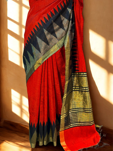 Mahira - Red Color Raw Silk Saree with Temple Border and Pallu