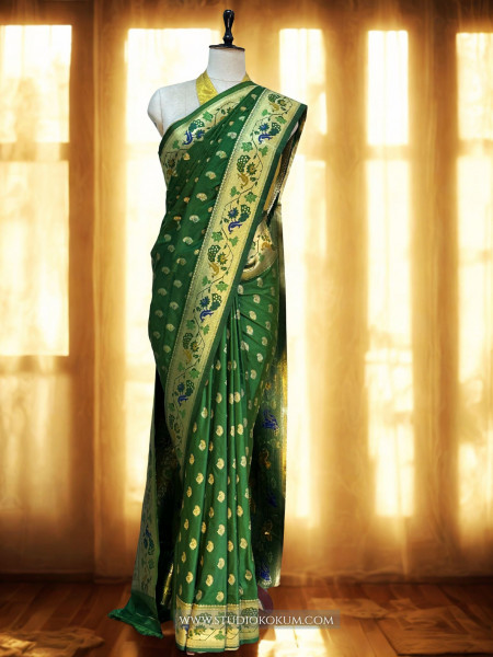 Image of Taashi: Green Paithani Silk Saree